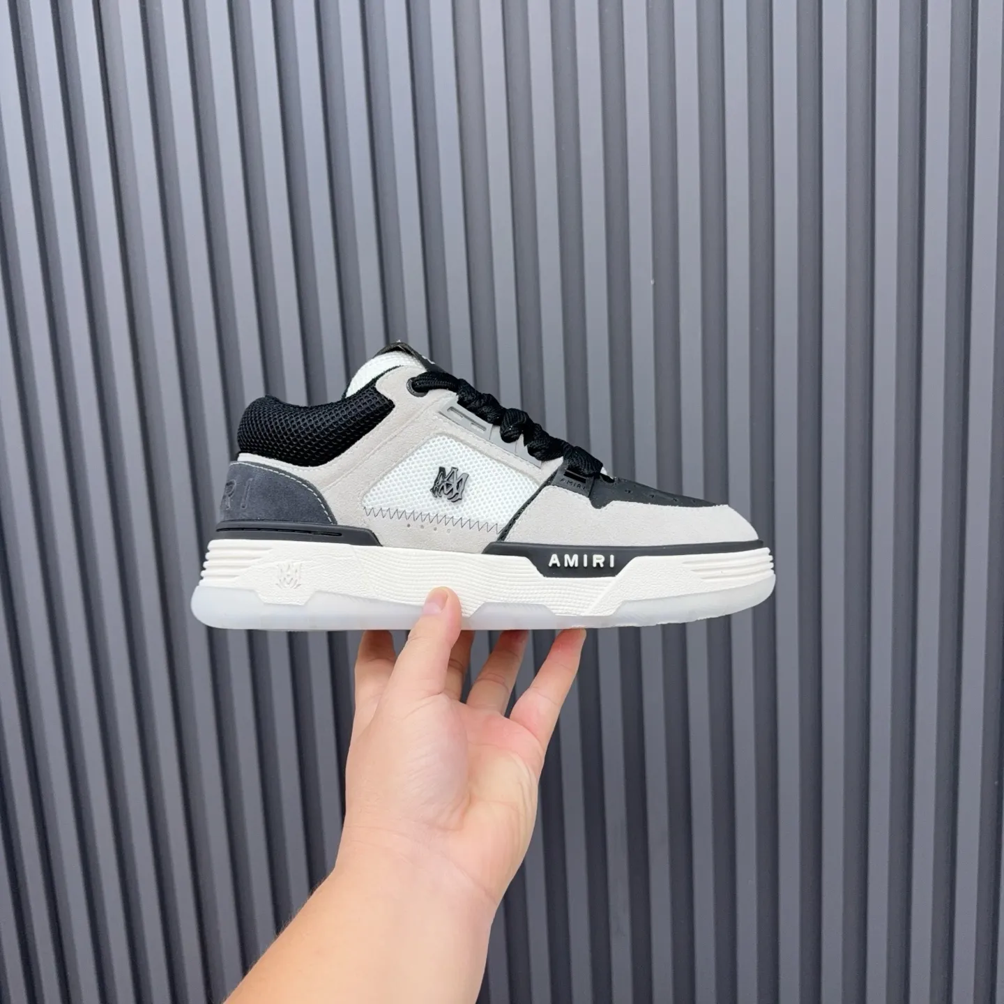 Men's shoes 💰660💰 AMIRI AMIRI trendy brand hot sale 🔥 Available all year round, couples 💑 Official website synchronization Imported fabrics 1⃣️ vs 1⃣️ replica, original factory special original sole, 35-45 (45. non-refundable)